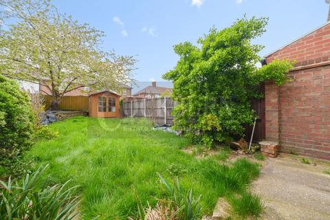 168 Beaconsfield Road, London, SE9 4DX