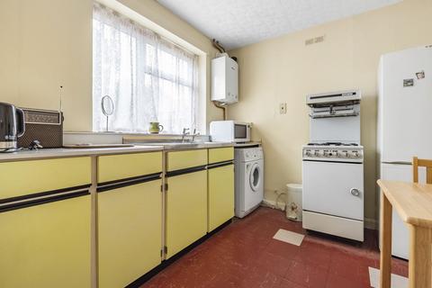 76 Castlecombe Road, London, SE9 4AP