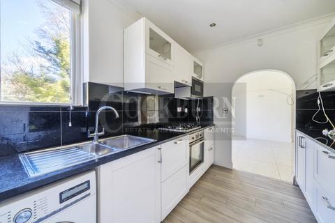 425 Sidcup Road, London, SE9 4EU