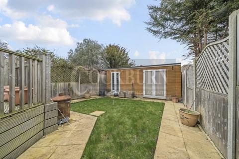 27 Clayhill Crescent, London, SE9 4JA