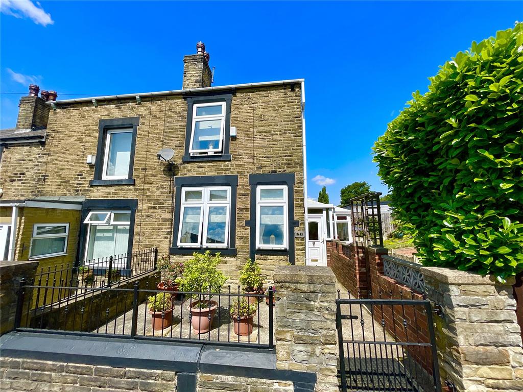 Burton Bank Road, Barnsley, S71 2 bed end of terrace house for sale £