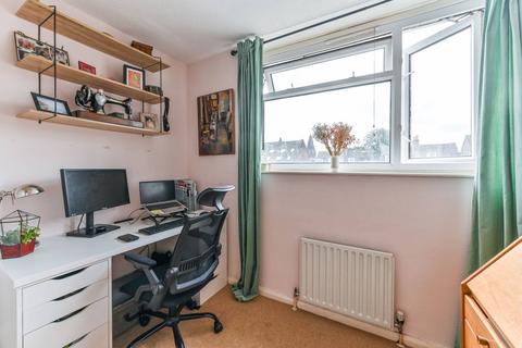 56 Anerley Vale, London, SE19 2BG
