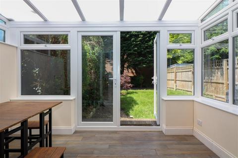 Derryveagh Bridge Road, Alresford, SO24 9ET