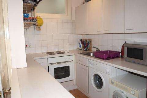 1 bedroom flat to rent, Gorgie Road, Edinburgh, EH11