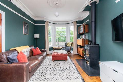 114 Old Road West, Gravesend, DA11 0LR