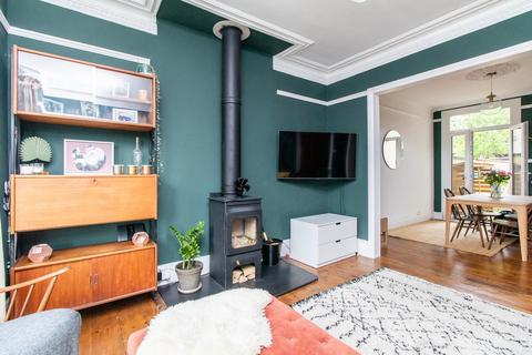 114 Old Road West, Gravesend, DA11 0LR