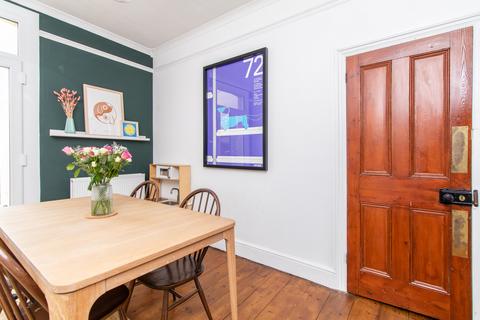 114 Old Road West, Gravesend, DA11 0LR