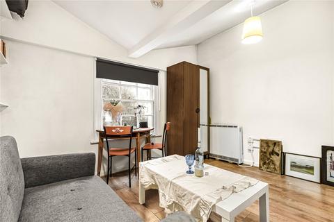 2 bedroom apartment to rent, Compton Street, London, EC1V