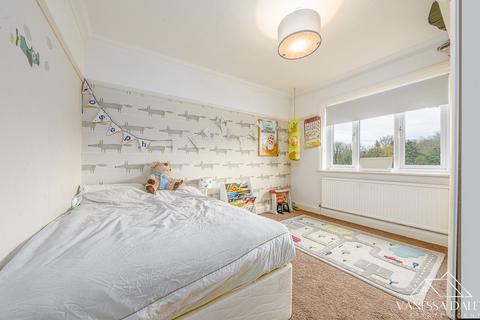 10 Chapman Road, Fulwood, Preston, PR2 8NX