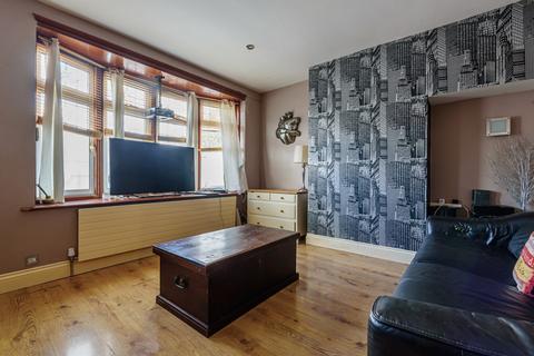2 bedroom terraced house for sale, Charminster Road, London, SE9