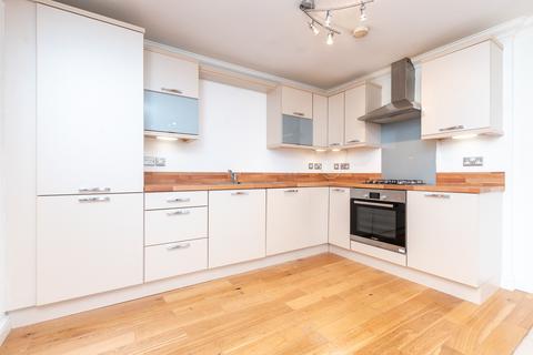 2 bedroom flat to rent, Queen Margaret Drive, Flat 4/2, North Kelvinside , Glasgow, G20 8NX