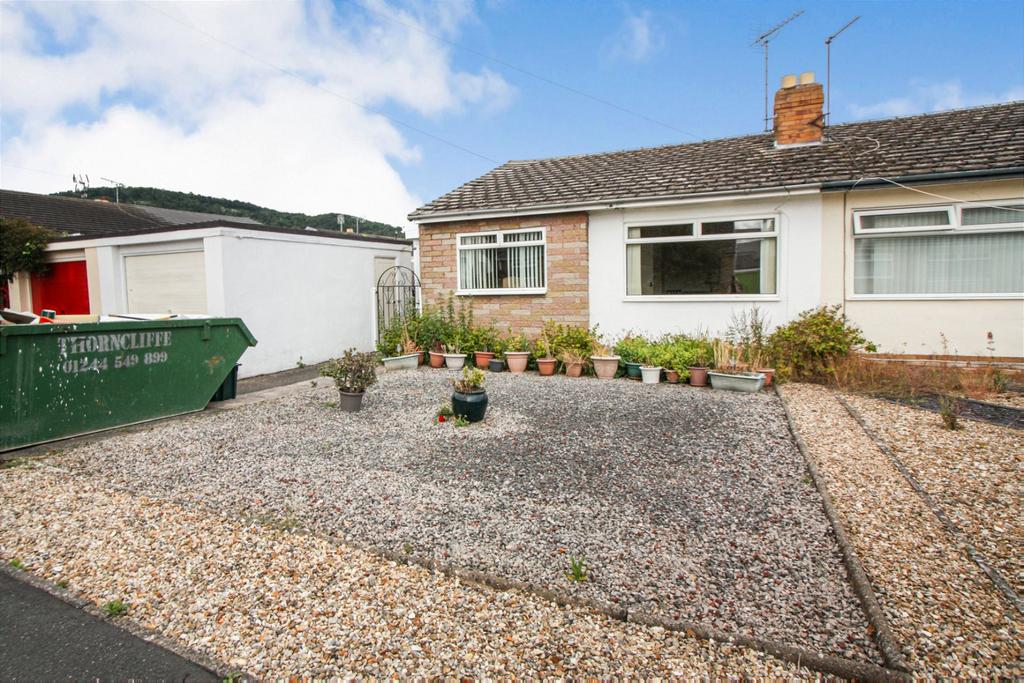 Lon Y Waun, Abergele, LL22 7EU 2 Bed Semi-detached Bungalow For Sale ...