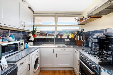 2 bedroom apartment to rent, Colstead House, 14 Watney Market, London, E1