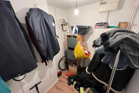 2 bedroom terraced house to rent, Blackfriars Road, Oxford, Oxfordshire, OX1