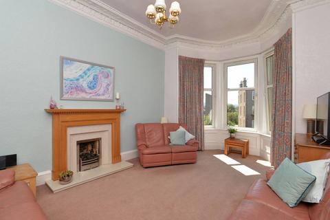 3 bedroom flat for sale - 33/2 Jessfield Terrace, Newhaven, Edinburgh, EH6 4JR