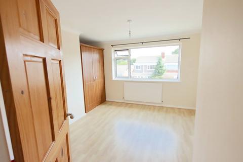 2 bedroom flat to rent, Ancaster Road, Whickham NE16