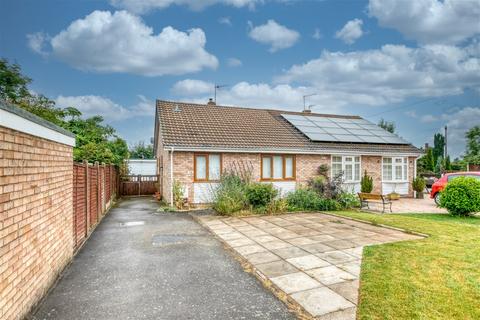 74 Columbia Drive, Lower Wick, Worcester, WR2 4XR