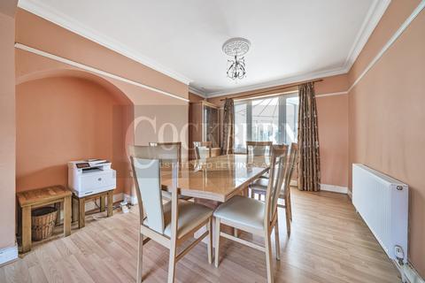 65 Beaconsfield Road, London, SE9 4DS
