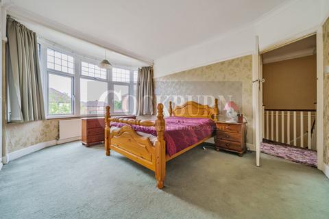 274 Court Road, Eltham, London, SE9 4TY