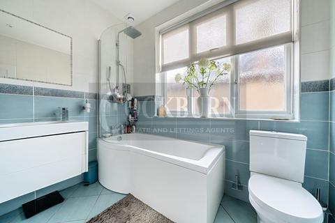 266 Court Road, Eltham, London, SE9 4TY