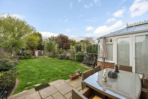 266 Court Road, Eltham, London, SE9 4TY