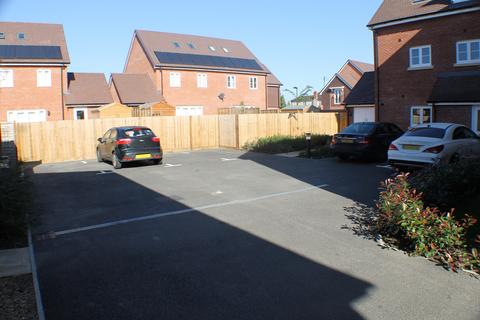 21 Oaktree Gardens, Eltham, London, SE9 3GA