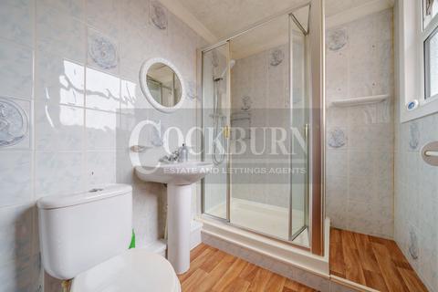52 Thursley Road, London, SE9 4HN