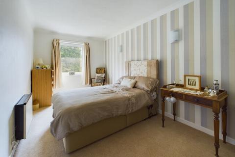 1 bedroom retirement property for sale - Heath Road, Haywards Heath, RH16