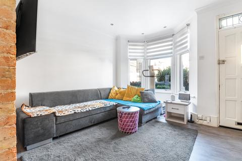 2 Reventlow Road, London, SE9 2DJ