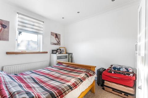 2 Reventlow Road, London, SE9 2DJ
