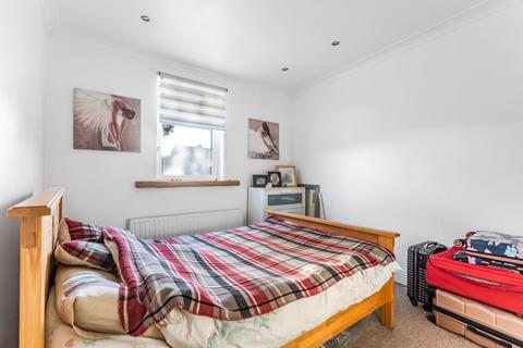 2 Reventlow Road, London, SE9 2DJ