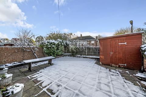 6 Downleys Close, London, SE9 3NA