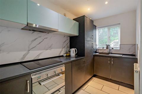 25 Two Gates Way, Shafton, Barnsley, S72 8WL