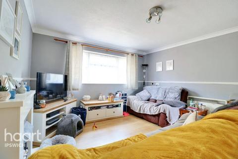 67 Heatherhayes, Ipswich, IP2 9SY