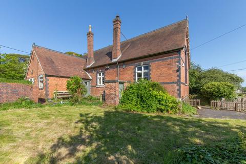 2 bedroom detached house for sale, Ludlow Road, Clee Hill, Ludlow, Shropshire, SY8 3JG