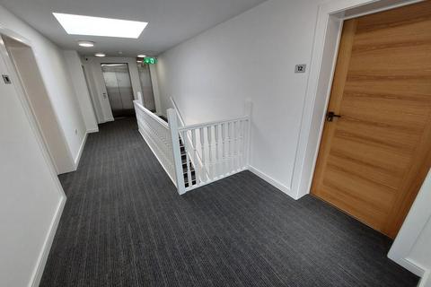 3 bedroom apartment for sale, Carmona Court, Cavendish Road, Salford, M7