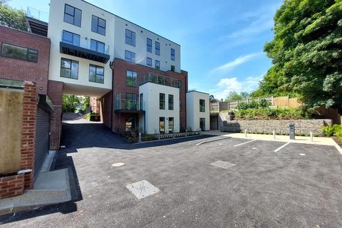 3 bedroom apartment for sale, Carmona Court, Cavendish Road, Salford, M7