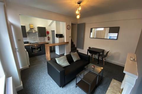 undefined, Paisley Street, Leeds LS12