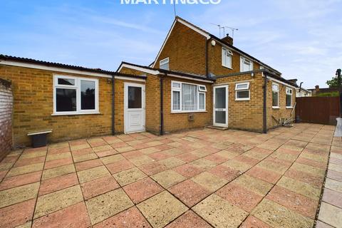 3 bedroom semi-detached house for sale, Harrow Lane, Maidenhead