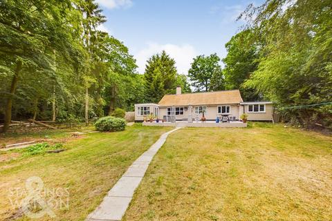 4 bedroom detached bungalow for sale, Yarmouth Road, Broome, Bungay