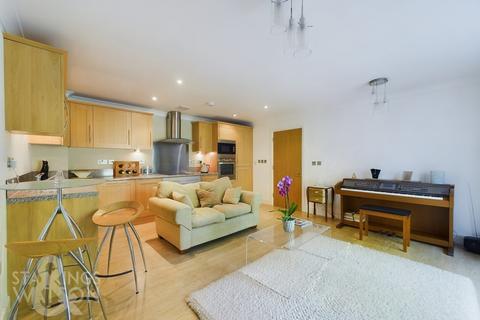 1 bedroom apartment for sale, Chapelfield East, Norwich (opposite Chapelfield Gardens)