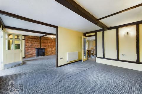 3 bedroom terraced house for sale, Bury Road, Hepworth, Diss