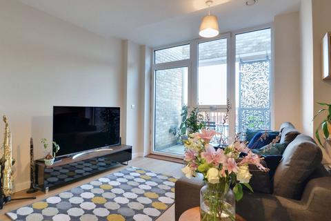 Flat 35, 2 Amelia Street, London, SE17 3PY
