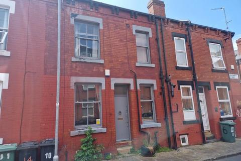 4 Elizabeth Street, Leeds, LS6 1JF