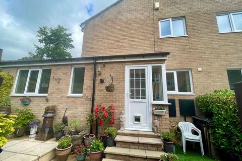 24 Wellgarth, Halifax, HX1 2BJ