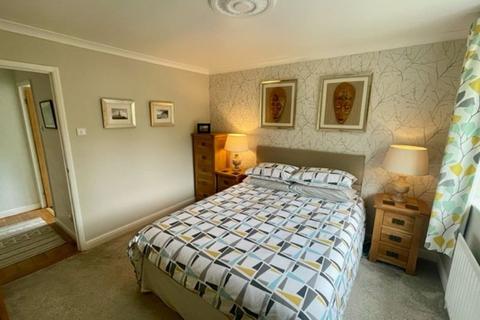 24 Wellgarth, Halifax, HX1 2BJ
