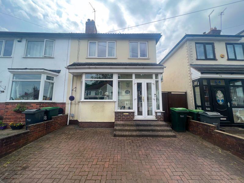 Merrions Close, Great Barr, Birmingham, B43 7AT 3 bed semidetached