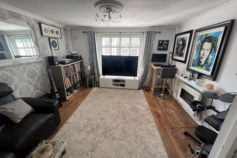 17 Beasley Grove, Birmingham, B43 7HG