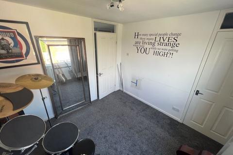 17 Beasley Grove, Birmingham, B43 7HG