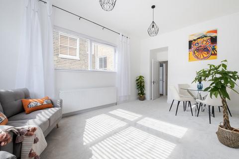 Flat 2, 35 Agate Road, London, W6 0AL